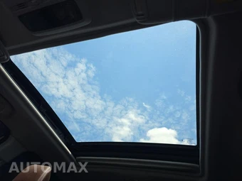 2017 Subaru Forester 2.0XT Touring - miniatura 17