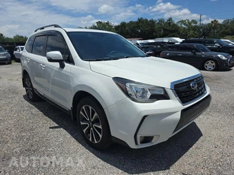 2017 Subaru Forester 2.0XT Touring - miniatura 3