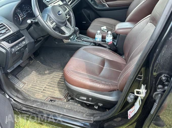 2017 Subaru Forester 2.0XT Touring - miniatura 11
