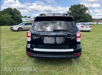2017 Subaru Forester 2.0XT Touring - miniatura 6
