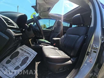 2017 Subaru Forester 2.0XT Touring - miniatura 6