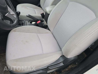 2017 Subaru Forester 2.5i - miniatura 18