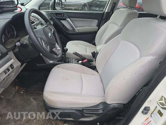 2017 Subaru Forester 2.5i - miniatura 3