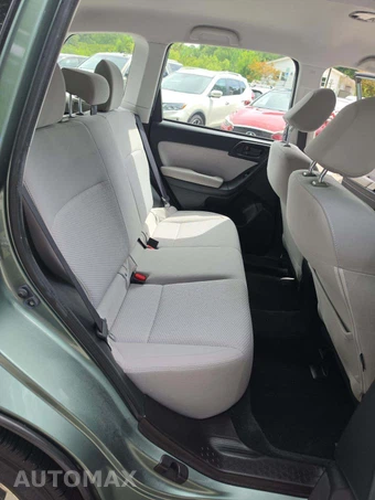 2017 Subaru Forester 2.5i - miniatura 13