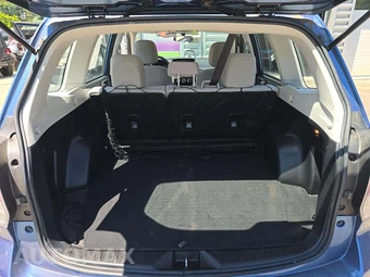 2017 Subaru Forester 2.5i - miniatura 14