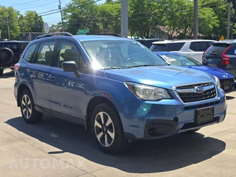 2017 Subaru Forester 2.5i - miniatura 4