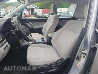 2017 Subaru Forester 2.5i - miniatura 3