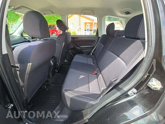 2017 Subaru Forester 2.5i - miniatura 10