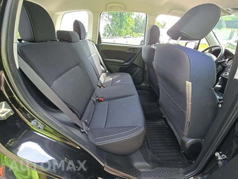 2017 Subaru Forester 2.5i - miniatura 13