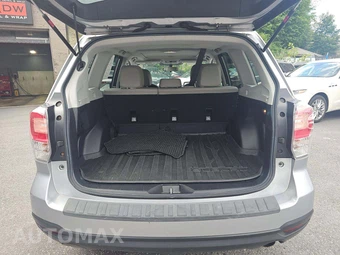 2017 Subaru Forester 2.5i Limited - miniatura 11