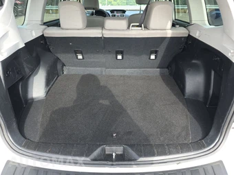 2017 Subaru Forester 2.5i Limited – miniatura 16