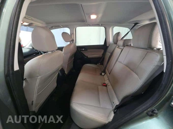 2017 Subaru Forester 2.5i Limited – miniatura 13