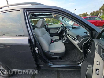 2017 Subaru Forester 2.5i Limited - miniatura 18