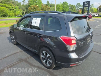 2017 Subaru Forester 2.5i Limited - miniatura 2