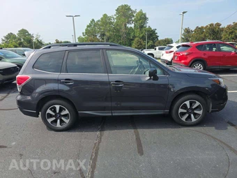 2017 Subaru Forester 2.5i Limited - miniatura 4