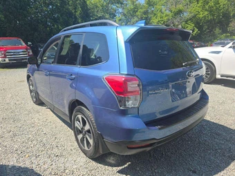 2017 Subaru Forester 2.5i Limited – miniatura 2