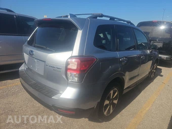 2017 Subaru Forester 2.5i Premium – miniatura 4