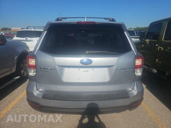 2017 Subaru Forester 2.5i Premium – miniatura 5