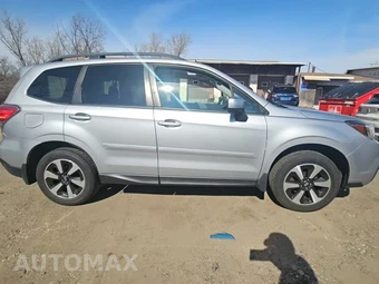 2017 Subaru Forester 2.5i Premium – miniatura 5