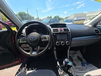 2017 Subaru Forester 2.5i Premium - miniatura 10