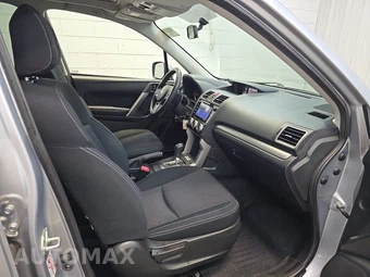 2017 Subaru Forester 2.5i Premium – miniatura 8