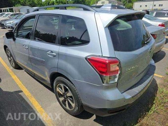 2017 Subaru Forester 2.5i Premium – miniatura 2