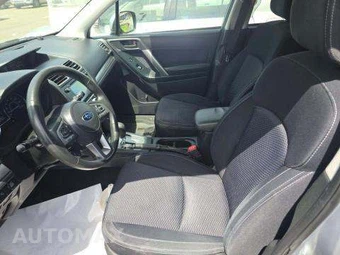 2017 Subaru Forester 2.5i Premium – miniatura 6
