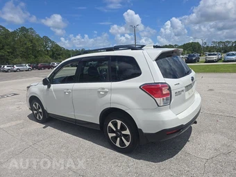 2017 Subaru Forester 2.5i Premium – miniatura 6
