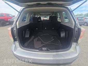 2017 Subaru Forester 2.5i Premium – miniatura 14