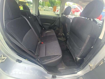 2017 Subaru Forester 2.5i Premium – miniatura 16