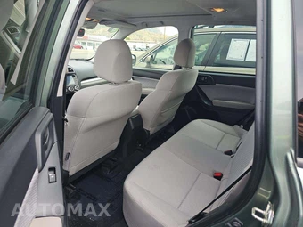 2017 Subaru Forester 2.5i Premium - miniatura 13