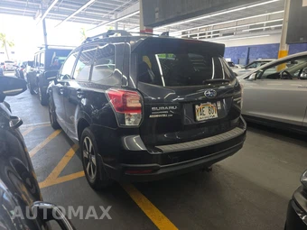 2017 Subaru Forester 2.5i Premium – miniatura 6