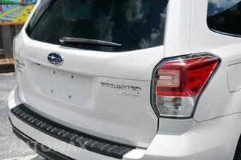 2017 Subaru Forester 2.5i Touring - miniatura 40