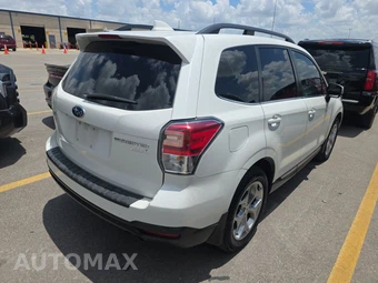 2017 Subaru Forester 2.5i Touring – miniatura 4