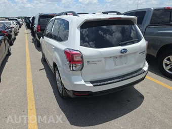 2017 Subaru Forester 2.5i Touring – miniatura 6