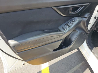 2017 Subaru Impreza 5-Door 2.0i Premium Hatchback - miniatura 9