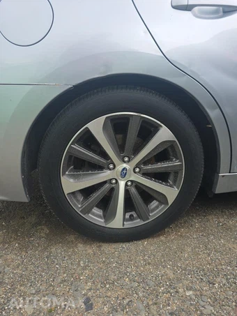 2017 Subaru Legacy 2.5i Limited – miniatura 10