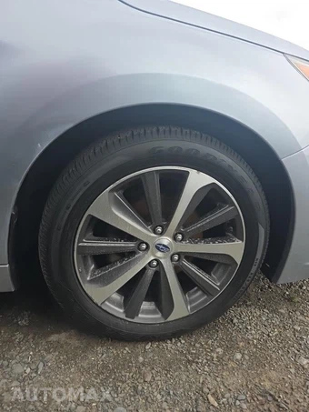 2017 Subaru Legacy 2.5i Limited – miniatura 9