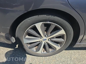 2017 Subaru Legacy 2.5i Limited – miniatura 10