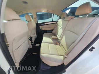 2017 Subaru Legacy 2.5i Premium – miniatura 13