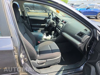 2017 Subaru Legacy 2.5i Premium - miniatura 8