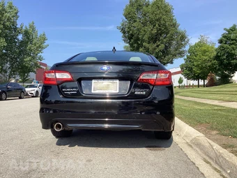 2017 Subaru Legacy 2.5i Premium - miniatura 11