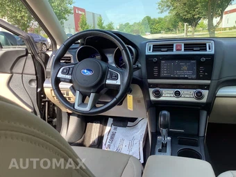 2017 Subaru Legacy 2.5i Premium - miniatura 16