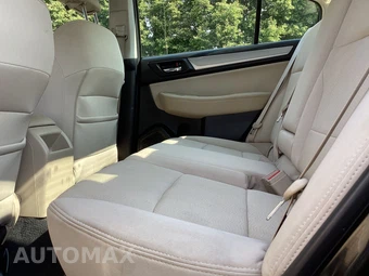 2017 Subaru Legacy 2.5i Premium - miniatura 17