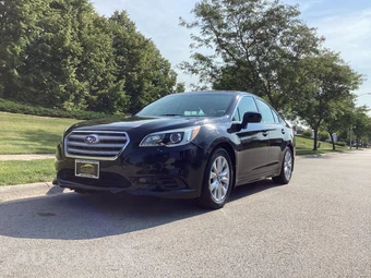 2017 Subaru Legacy 2.5i Premium - miniatura 2