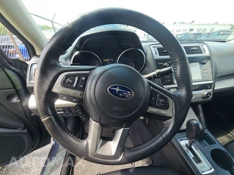 2017 Subaru Legacy 2.5i Premium - miniatura 10