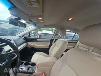2017 Subaru Legacy 2.5i Premium - miniatura 18