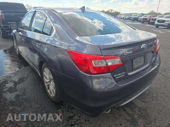 2017 Subaru Legacy 2.5i Premium – miniatura 2