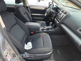 2017 Subaru Legacy 2.5i Premium – miniatura 8