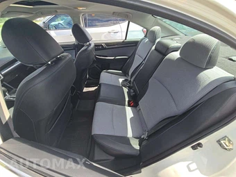 2017 Subaru Legacy 2.5i Sport - miniatura 13